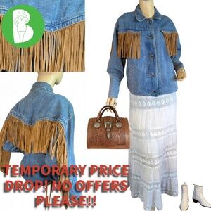 VINTAGE 1990'S STREET WORN BLUE DENIM JACKET W/TAN SUEDE FRINGE ACCENTS (M)